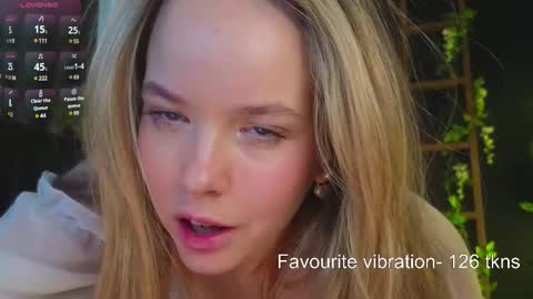 Snapshot of milly_shy chatting on 18, 2, 2025 Milly online show from 18, 2, 2025