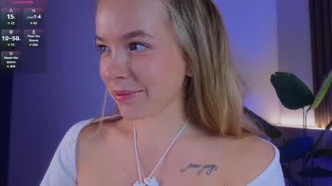 Snapshot of milly_shy chatting on 11, 9, 2025 Milly online show from 11, 9, 2025