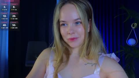 Snapshot of milly_shy chatting on 25, 9, 2025 Milly online show from 25, 9, 2025