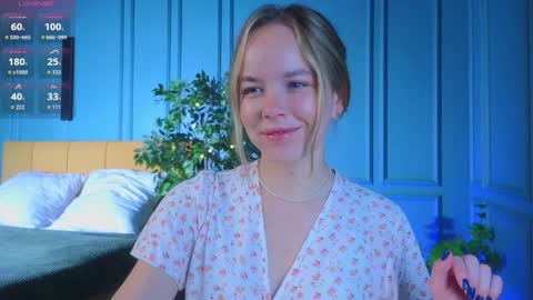 Snapshot of milly_shy chatting on 2, 10, 2025 Milly online show from 2, 10, 2025