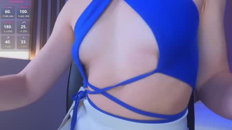 Snapshot of milly_shy chatting on 10, 10, 2025 Milly online show from 10, 10, 2025