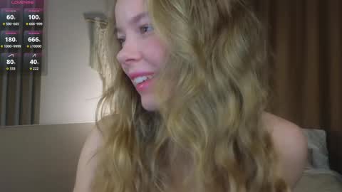 Snapshot of milly_shy chatting on 6, 2, 2026 Milly online show from 6, 2, 2026