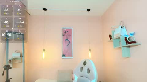 milu_carbajal_x online show from 13, 12, 2025