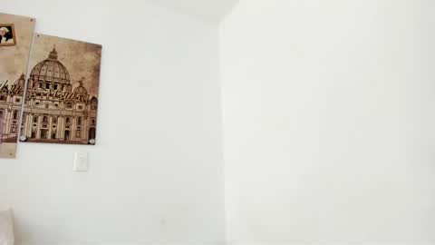 Snapshot of milu_cooper chatting on 24, 9, 2025 milu modelo independiente .onlyfans kmila model online show from 24, 9, 2025