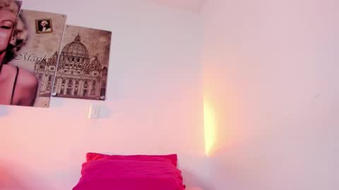 milu modelo independiente .onlyfans kmila model online show from 5, 11, 2025