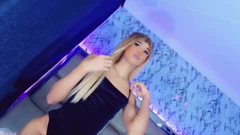 milusweedx online show from 18, 10, 2025