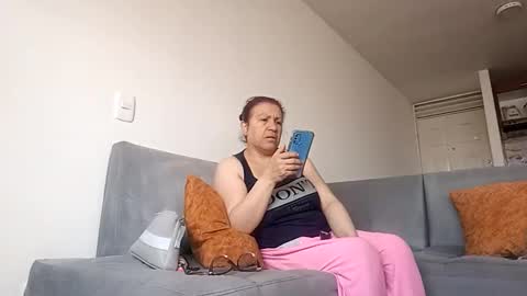 miluv19 online show from 11, 9, 2025