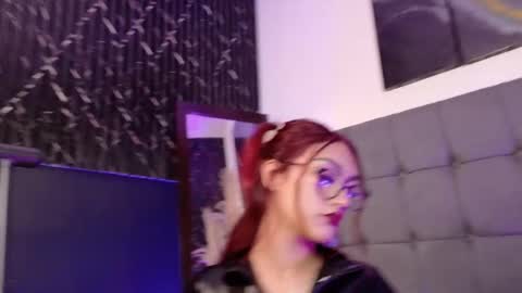 miluv19 online show from 23, 11, 2025