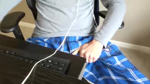 Snapshot of milwaukeebadger24 chatting on 10, 6, 2026 milwaukeebadger24 online show from 10, 6, 2026