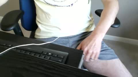 milwaukeebadger24 online show from 8, 7, 2026