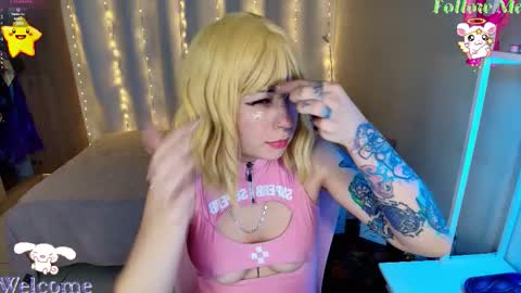 Snapshot of mily_milk_ chatting on 19, 3, 2026 mily_milk_ online show from 19, 3, 2026