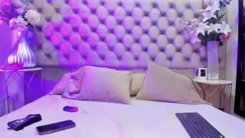 MilyClem online show from 16, 7, 2026