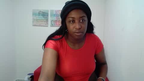 Snapshot of milykabigass69 chatting on 24, 10, 2025 milykabigass69 online show from 24, 10, 2025