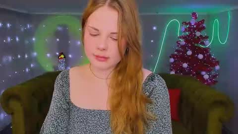 Kelly online show from 4, 12, 2024