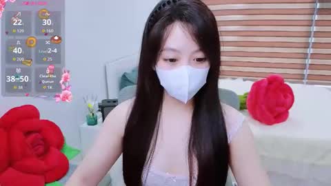 Snapshot of mina_686 chatting on 11, 11, 2025 mina_686 online show from 11, 11, 2025