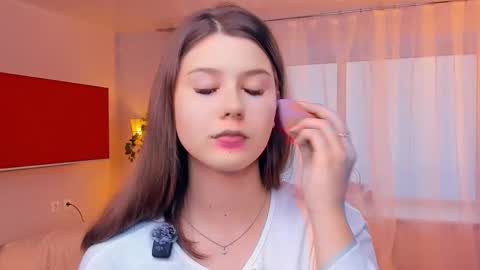 Mindi online show from 16, 10, 2025