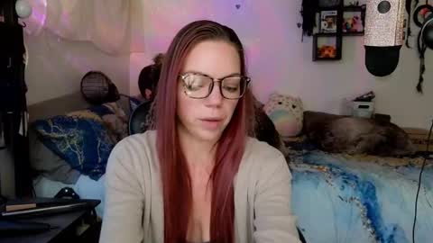 Mindy Mars online show from 3, 12, 2025