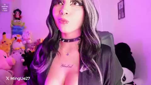 My name is Fer Nice to meet you  give it a thumbs up please its important online show from 17, 7, 2026