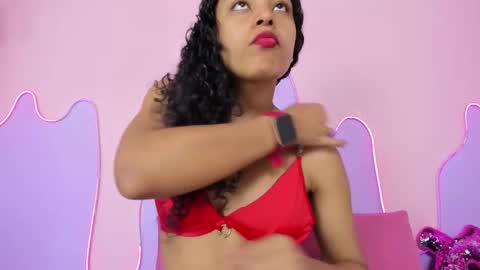 Snapshot of mingie_rouse chatting on 21, 11, 2025 Mingie online show from 21, 11, 2025