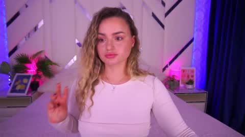 minifox_ online show from 15, 10, 2025