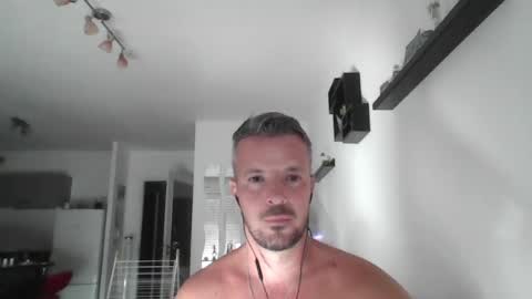 Snapshot of minka28 chatting on 5, 7, 2026 minka28 online show from 5, 7, 2026