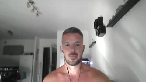 Snapshot of minka28 chatting on 17, 7, 2026 minka28 online show from 17, 7, 2026