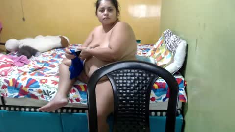 Snapshot of minnie_bbw69 chatting on 21, 7, 2026 Andrea online show from 21, 7, 2026