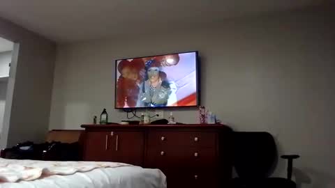 Snapshot of minniehunney chatting on 8, 10, 2025 minniehunney online show from 8, 10, 2025