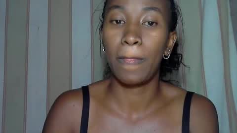 minouch211907 online show from 19, 2, 2025