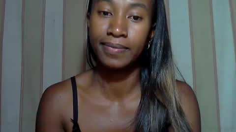 minouch211907 online show from 21, 2, 2025