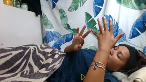 miora620846 online show from 24, 4, 2026