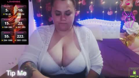 mira_cle_ online show from 9, 10, 2025