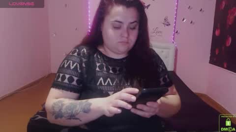 mira_cle_ online show from 1, 4, 2026