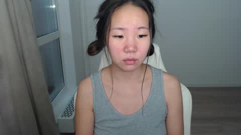 mira_g online show from 5, 3, 2025