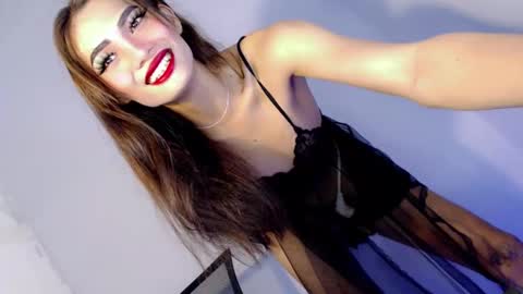 Snapshot of miraclegirl23 chatting on 5, 2, 2025 Zoey online show from 5, 2, 2025