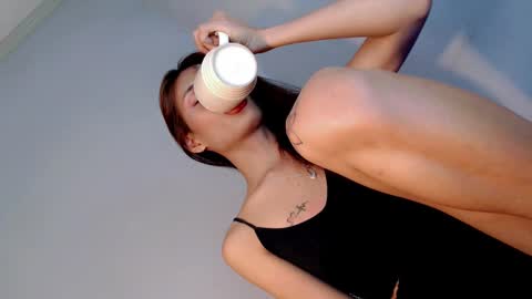 Snapshot of miraclegirl23 chatting on 26, 2, 2025 Zoey online show from 26, 2, 2025