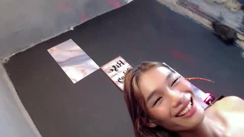 Snapshot of miraclegirl23 chatting on 31, 10, 2025 Zoey online show from 31, 10, 2025