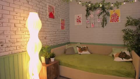 Aki online show from 15, 4, 2026