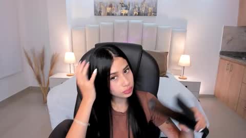 miranda_crawfor online show from 24, 10, 2025