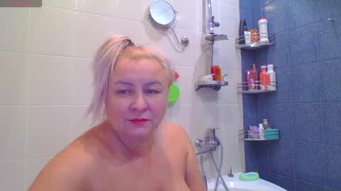 Snapshot of miranda_robinson chatting on 18, 10, 2025 Miranda online show from 18, 10, 2025