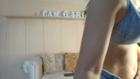 Snapshot of miranda_villa chatting on 13, 1, 2025 Miranda online show from 13, 1, 2025