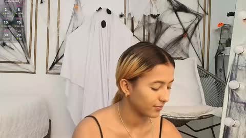 Snapshot of miranda_villa chatting on 19, 10, 2025 Miranda online show from 19, 10, 2025