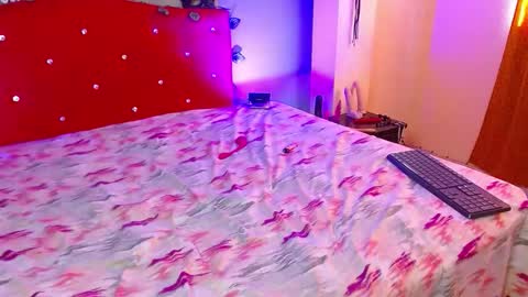 Snapshot of mirandabigboobs chatting on 7, 1, 2026 Miranda online show from 7, 1, 2026