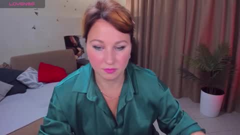 MirandaDyson online show from 13, 9, 2025