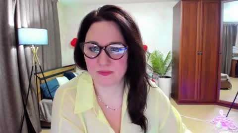 MirandaDyson online show from 20, 2, 2026