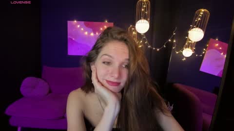 Snapshot of mirandaglow chatting on 13, 1, 2025 Miranda online show from 13, 1, 2025