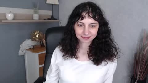 Mira online show from 4, 3, 2026