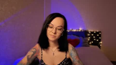 MiraSkyy online show from 11, 6, 2026