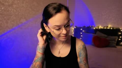 MiraSkyy online show from 21, 6, 2026