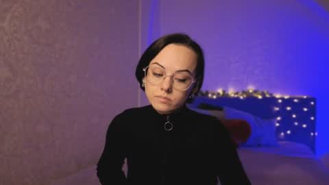 MiraSkyy online show from 10, 7, 2026